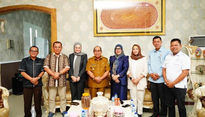 Terima Kunjungan Aleg Deprov Dapil Kota Gorontalo, Adhan Minta Persoalan Krusial Dapat Dukungan Nyata