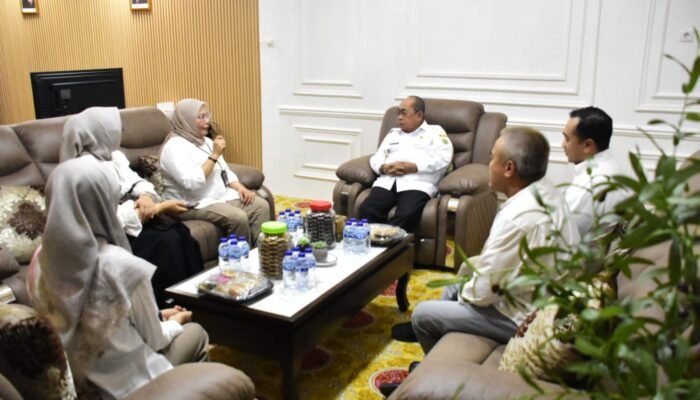 Wali Kota Adhan Terima Kunjungan Tim Kementerian PKP RI, Dorong Penataan Kawasan Kumuh Lekobalo