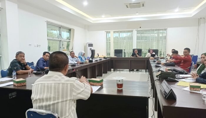 Deprov Gorontalo Mediasi Aduan Warga Soal Penyitaan Kendaraan oleh Perusahaan Finance