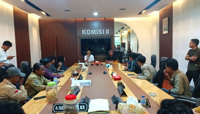 Terima Aksi Protes Mahasiswa Terkait Pelelangan Rumah Nasabah BNI, Deprov Gorontalo Janji Jadwalkan RDP