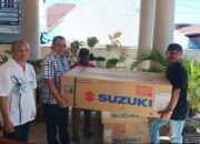 Panglima Aspirasi Kembali Buktikan Janjinya, Serahkan Tiga Unit Mesin Tempel dan Motor Cool Box Kepada Nelayan